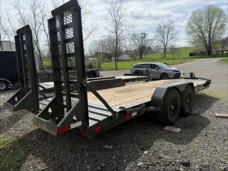 Used 2021 Diamond C Trailers LPX 207 20X82 Equipment Trailer