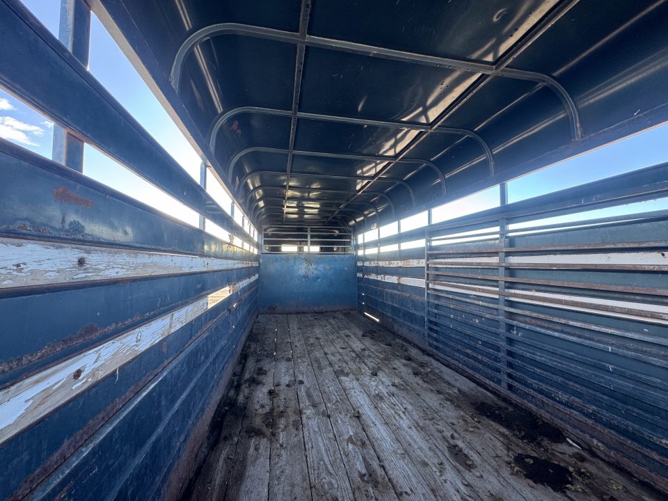 Used 1991 CM Trailers 18' STOCK Stock / Stock Combo Trailer
