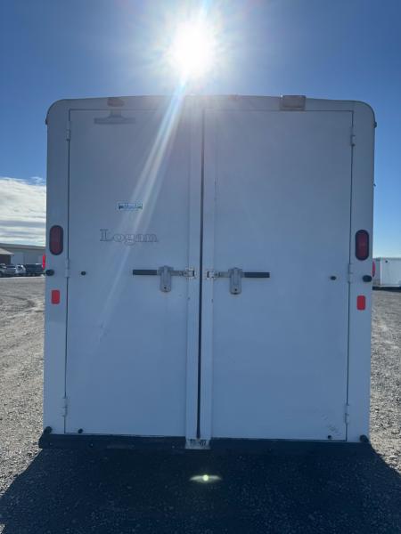 Used 2004 Logan Coach 3H GN CONTENDER Horse Trailer