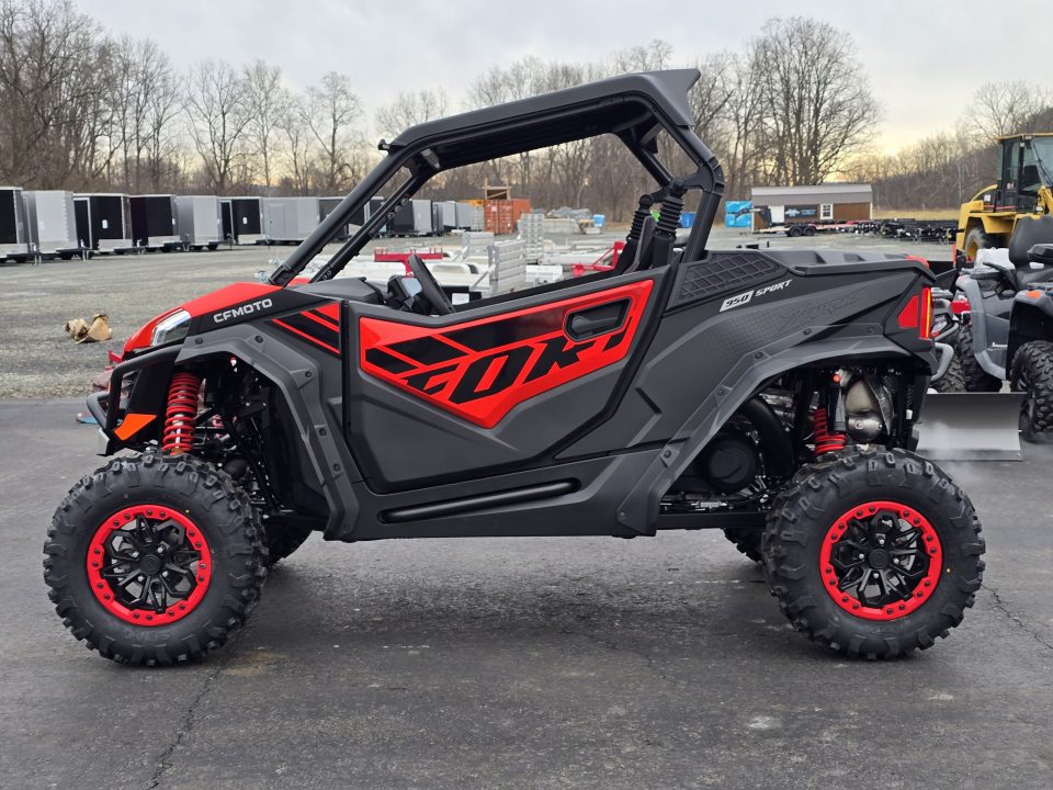 New 2026 CFMOTO ZFORCE 950 TRAIL Side by Side (Sport)