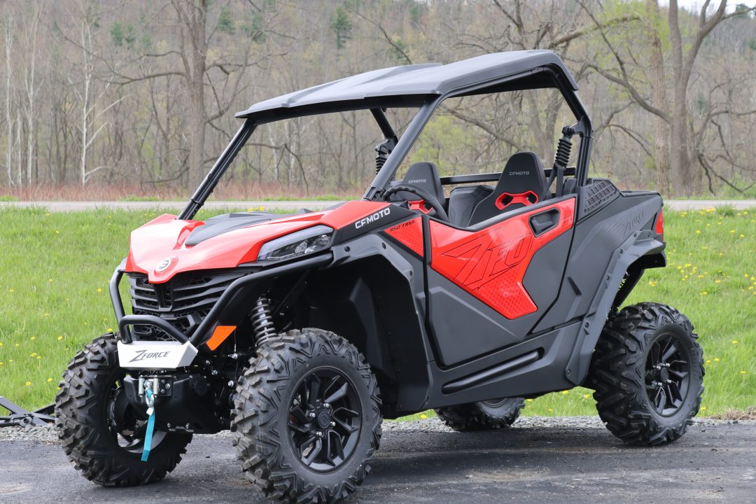 New 2026 CFMOTO ZFORCE 950 TRAIL Side by Side (Sport)