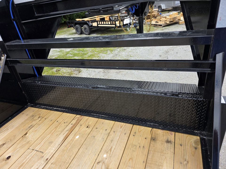 New 2026 Load Trail GOOSENECK 83X24 21K GVWR CAR EQUIPMENT SXS BUGGY UTILITY HAULER Equipment Trailer