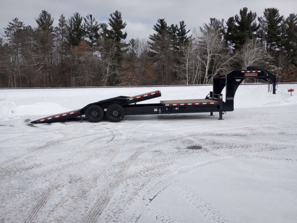 Used 2024 Midsota TBWB-26 Gooseneck Tilt Trailer