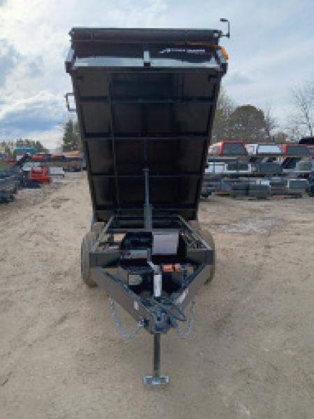 New 2026 HOMESTEADER 610MB SERIES/ 6X10 DUMP TRAILER / 5200# Electric Brake Axles / Curb Side Drop Side / Barn Door Rear Gates / Tarp