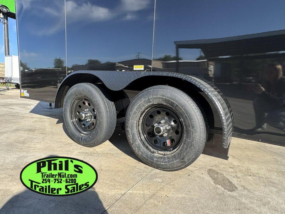 New 7X12 ENCLOSED TRAILER CARGO TRAILER Cargo / Enclosed Trailer SCREWLESS .080 EXTERIOR & REAR WING