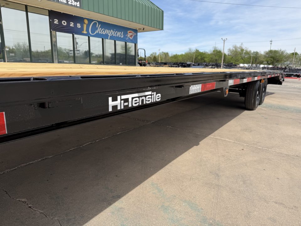 New #262702 2026 TOP HAT GN159 32 X 102 TANDEM AXLE 14K FLATBED GOOSENECK W/ JUMBO RAMPS