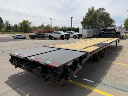 New #262702 2026 TOP HAT GN159 32 X 102 TANDEM AXLE 14K FLATBED GOOSENECK W/ JUMBO RAMPS