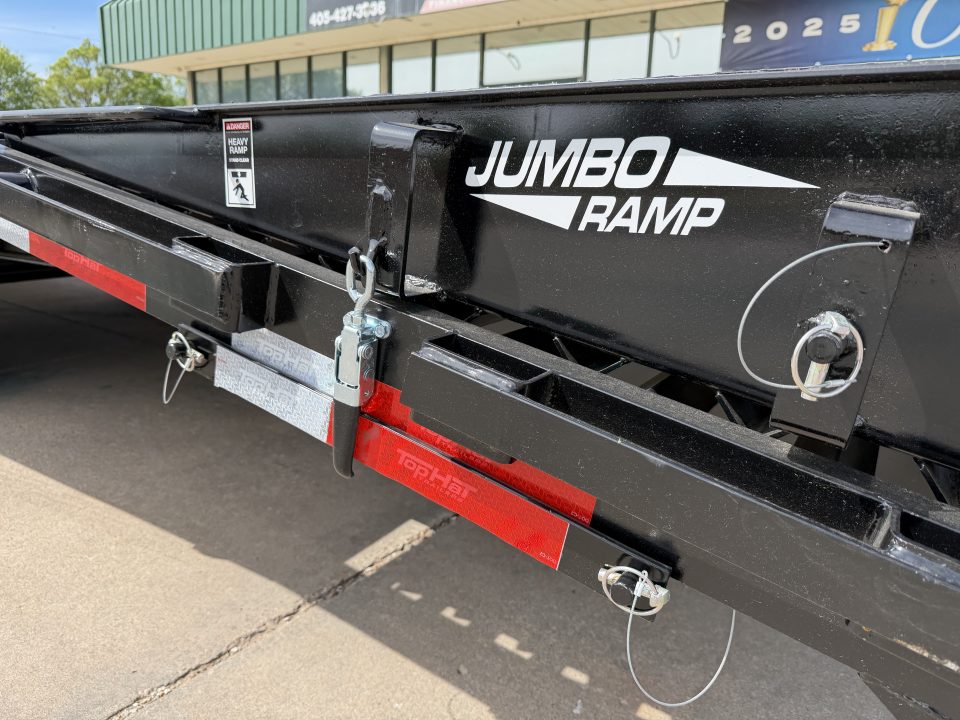 New #260214 2026 TOP HAT GN159 32 X 102 TANDEM AXLE 16K FLATBED GOOSENECK W/ JUMBO RAMPS