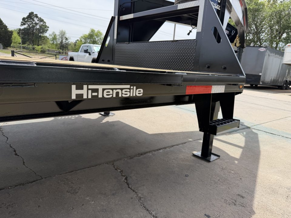 New #260214 2026 TOP HAT GN159 32 X 102 TANDEM AXLE 16K FLATBED GOOSENECK W/ JUMBO RAMPS