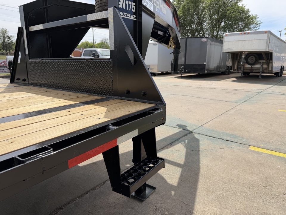 New #260214 2026 TOP HAT GN159 32 X 102 TANDEM AXLE 16K FLATBED GOOSENECK W/ JUMBO RAMPS