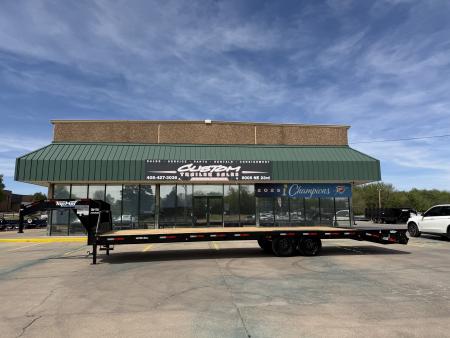 New #260214 2026 TOP HAT GN159 32 X 102 TANDEM AXLE 16K FLATBED GOOSENECK W/ JUMBO RAMPS
