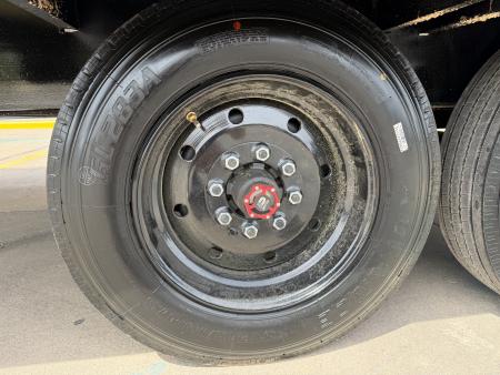 New #260214 2026 TOP HAT GN159 32 X 102 TANDEM AXLE 16K FLATBED GOOSENECK W/ JUMBO RAMPS