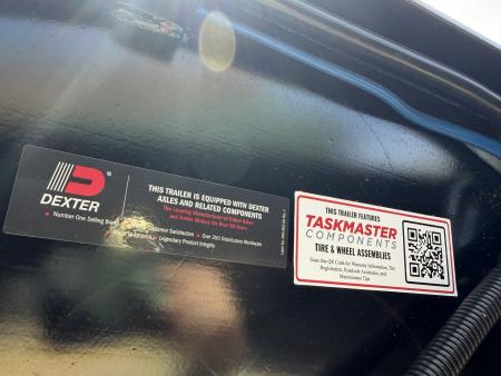 New #260214 2026 TOP HAT GN159 32 X 102 TANDEM AXLE 16K FLATBED GOOSENECK W/ JUMBO RAMPS