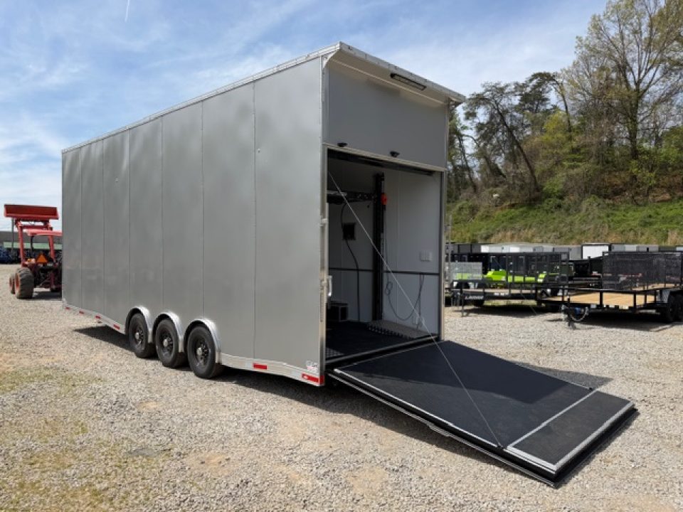 New Team Spirit 8.5x28 Stacker Race Trailer 21k Silver W/ 14 Ply