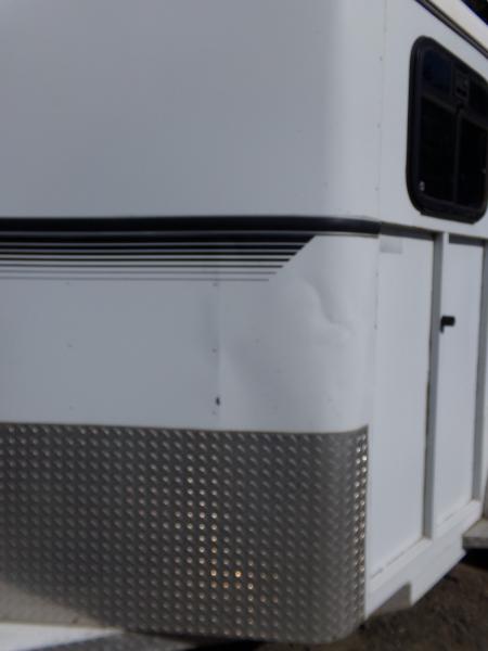 Used 2000 Circle J Bronco 2 Horse Slant Bumper Pull Horse Trailer
