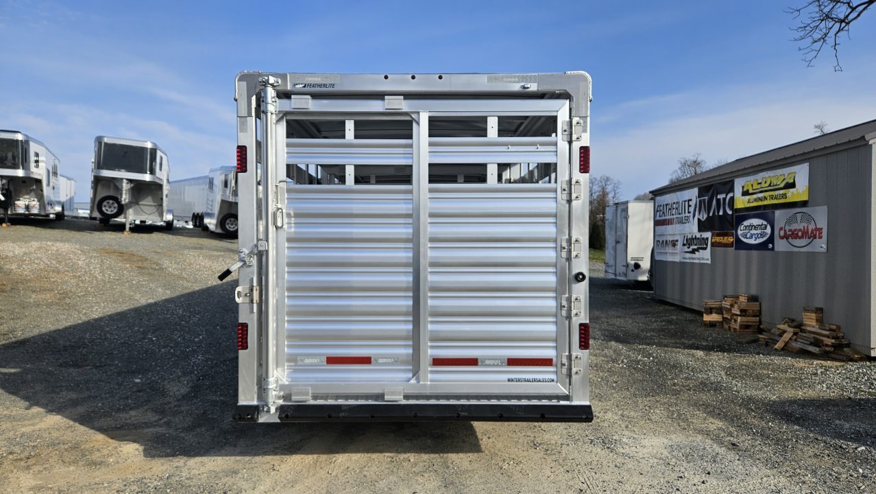 New 2026 Featherlite Trailers GOOSENECK 8127 7X24TA Stock / Stock Combo Trailer