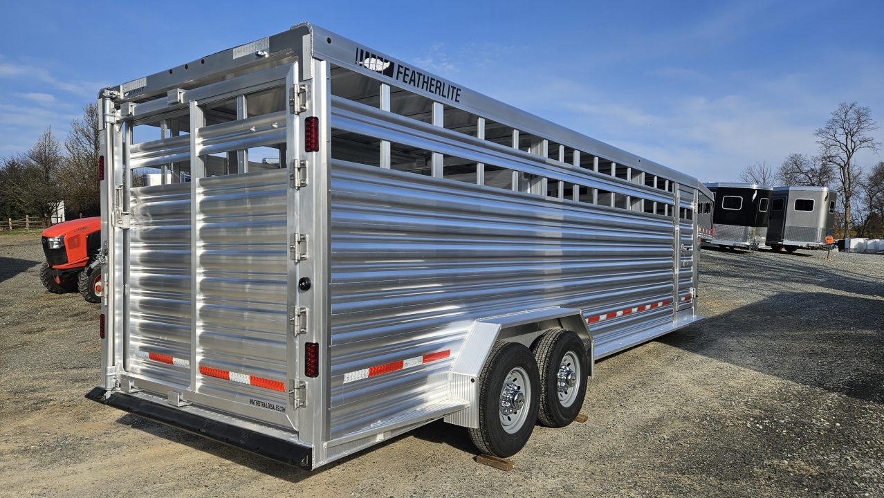 New 2026 Featherlite Trailers GOOSENECK 8127 7X24TA Stock / Stock Combo Trailer