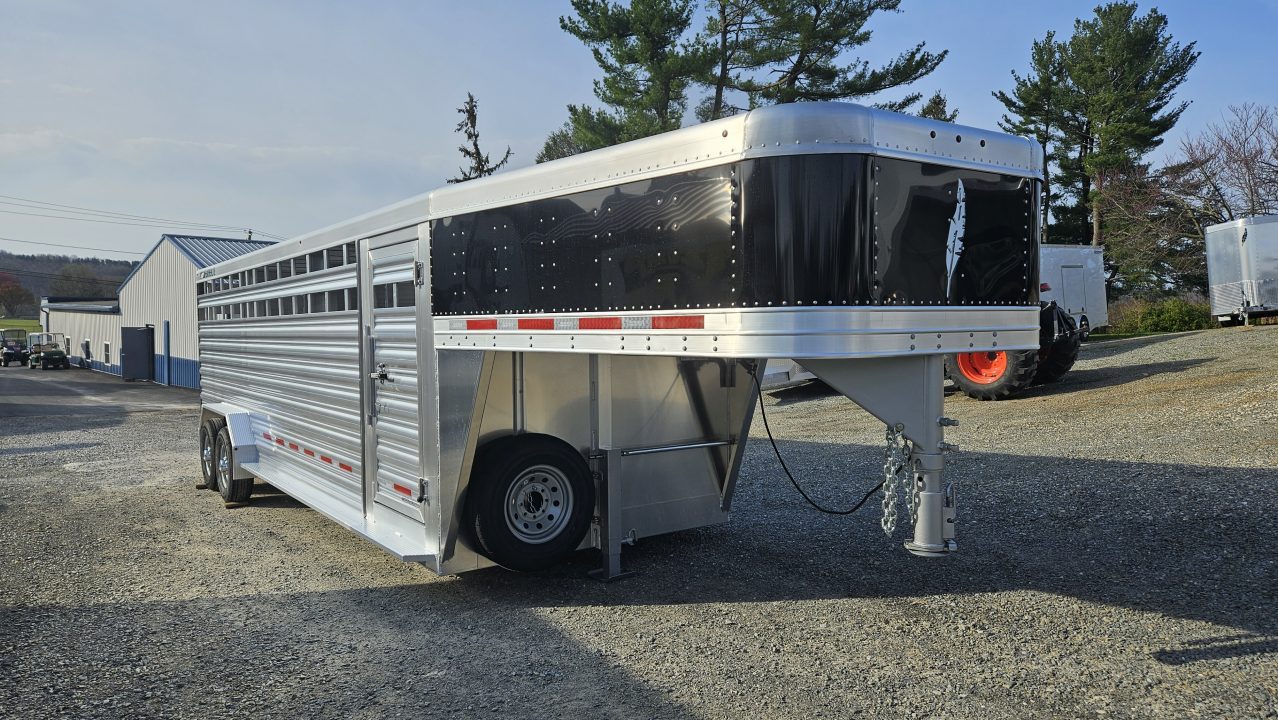 New 2026 Featherlite Trailers GOOSENECK 8127 7X24TA Stock / Stock Combo Trailer