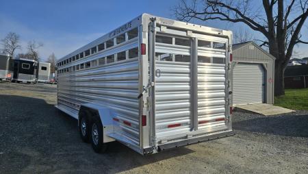 New 2026 Featherlite Trailers GOOSENECK 8127 7X24TA Stock / Stock Combo Trailer