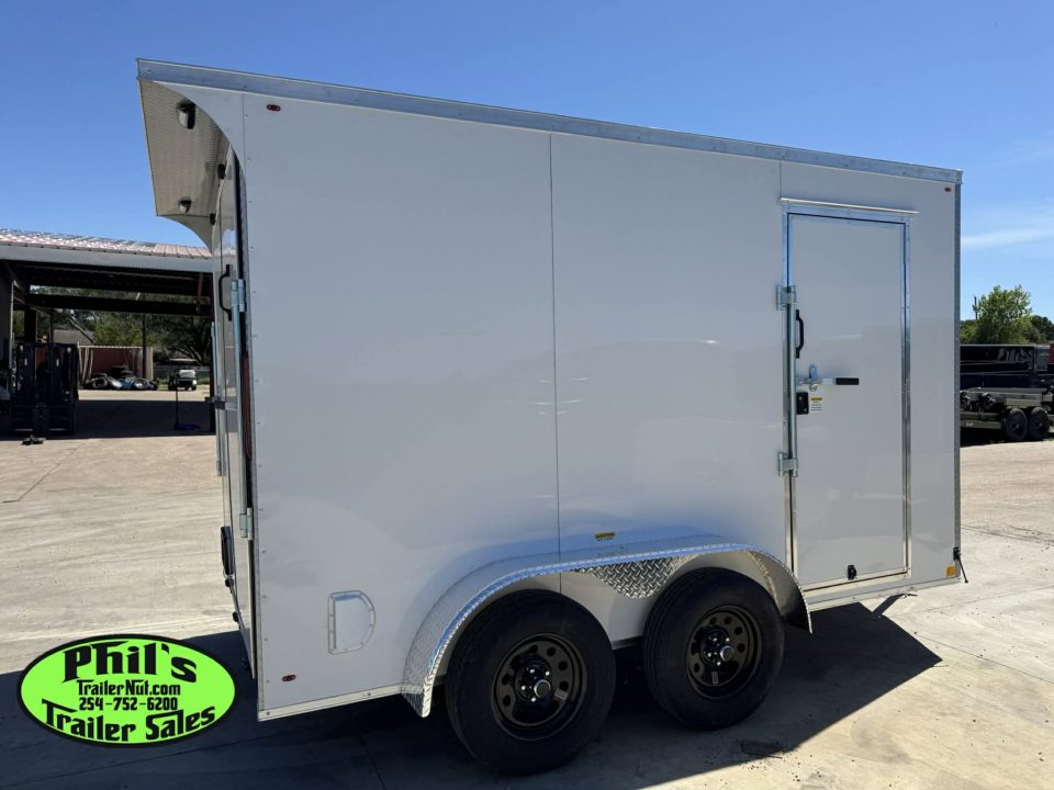 New 7X12 ENCLOSED TRAILER CARGO TRAILER Cargo / Enclosed Trailer SCREWLESS .080 EXTERIOR & REAR WING