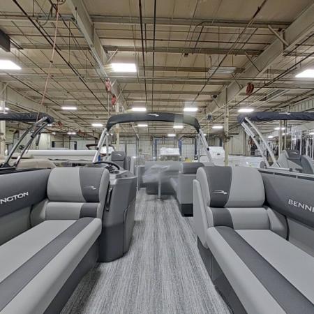 New 2026 Bennington 188 SL Pontoon Boat