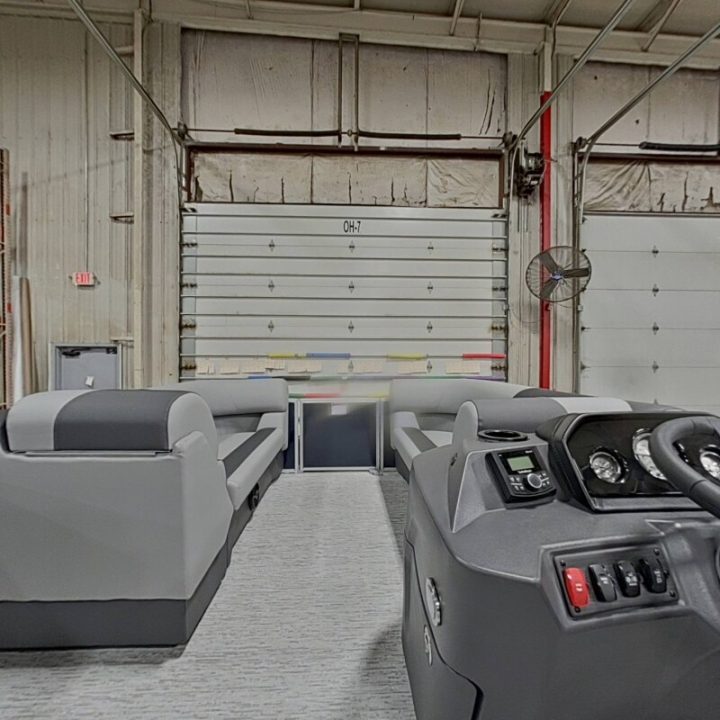 New 2026 Bennington 188 SL Pontoon Boat