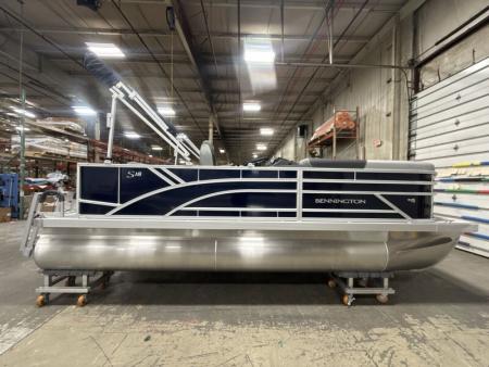 New 2026 Bennington 188 SL Pontoon Boat