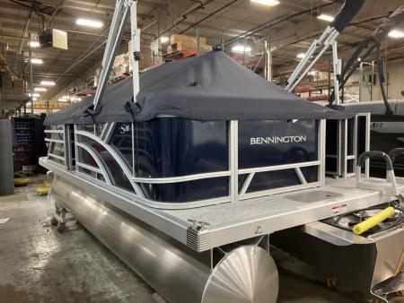 New 2026 Bennington 188 SL Pontoon Boat