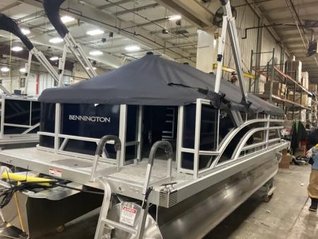 New 2026 Bennington 188 SL Pontoon Boat