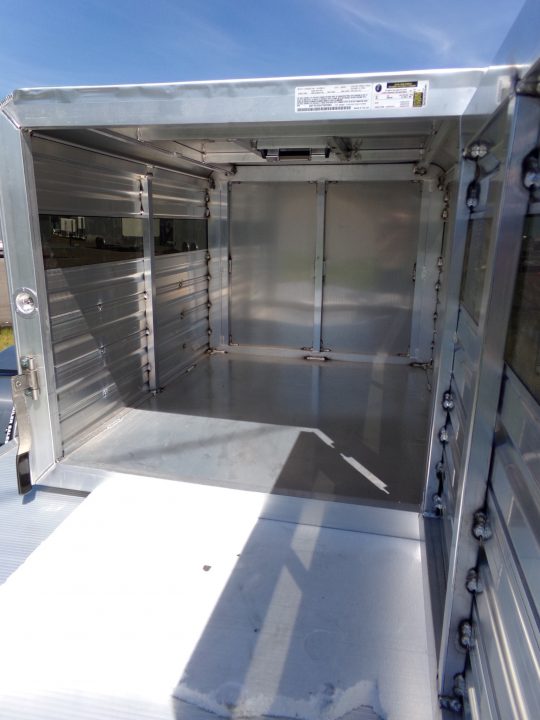 New 2026 Frontier Trailers 5' x 4' Livestock Truck Topper Truck Boxes (Livestock and Dog)