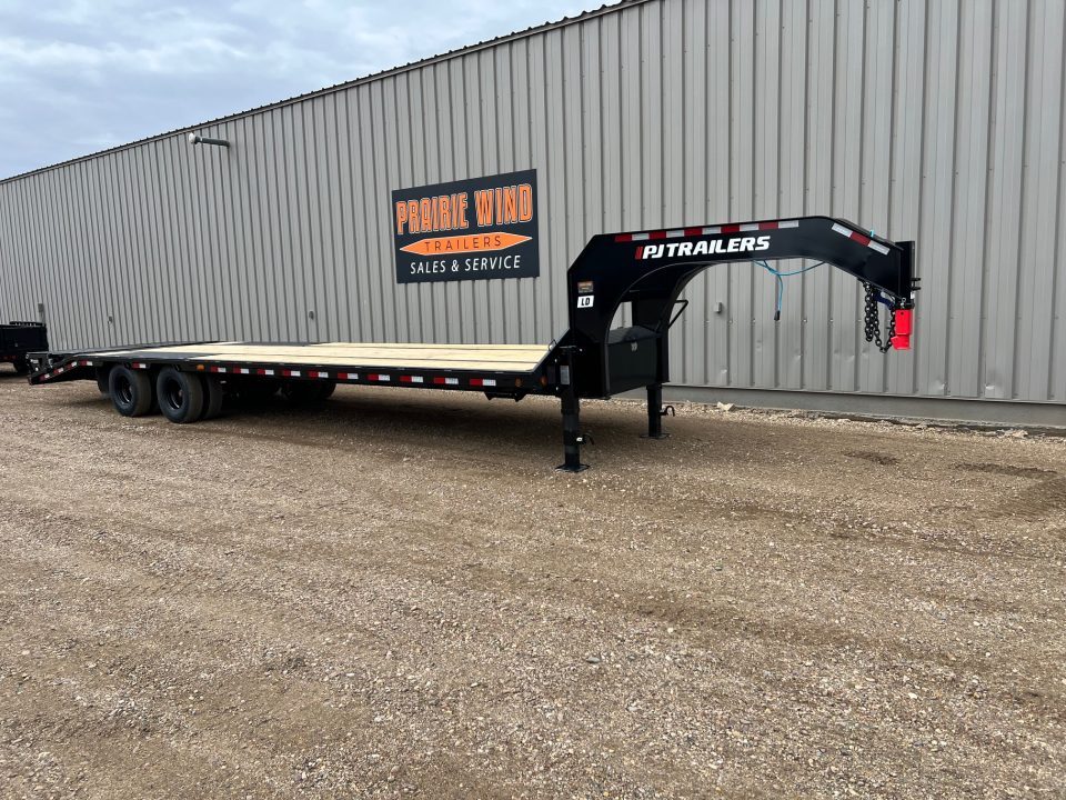 New 2026 PJ Trailers 32 Low Profile LD Tandem Dual Gooseneck Trailer