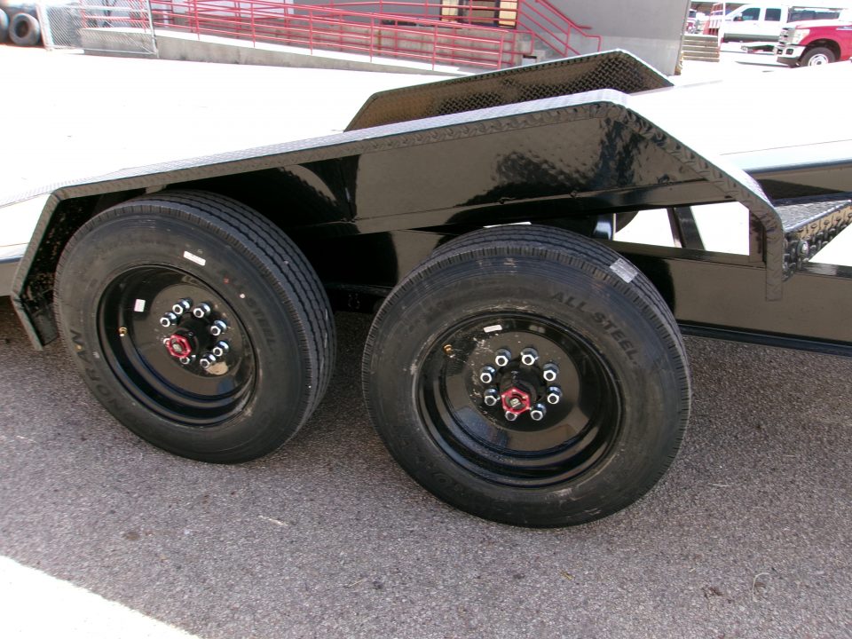 New 2026 Load Trail 83x22 Split Tilt w/ 8k axles