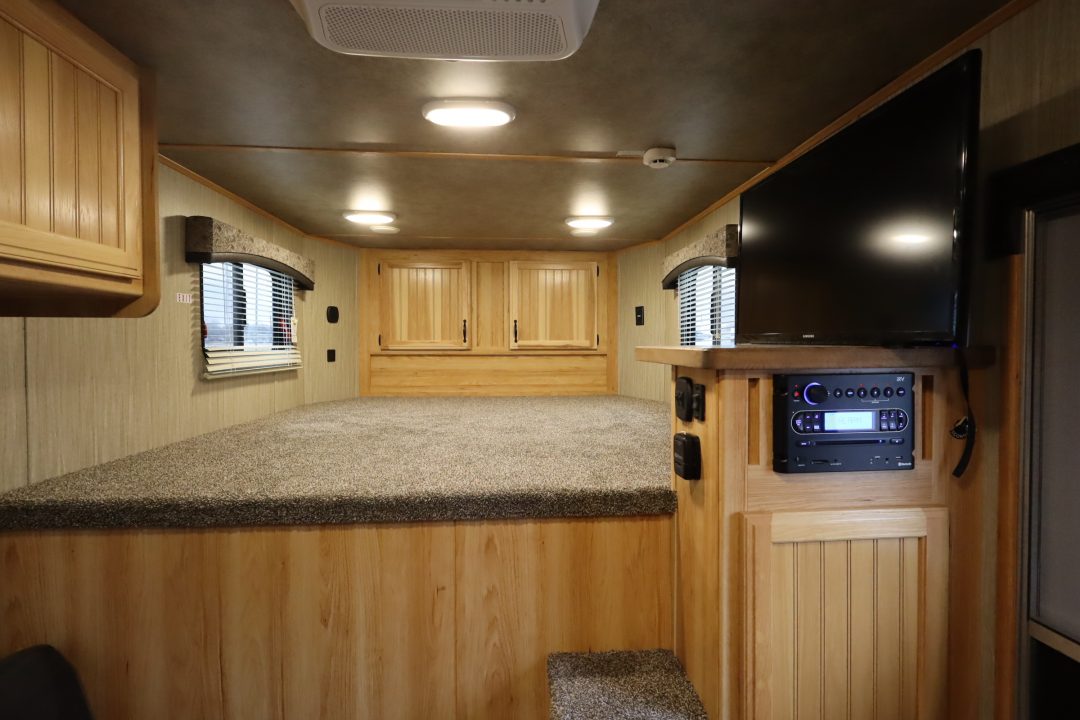 Used 2021 Bison Trailers 3 Horse LQ Trailer