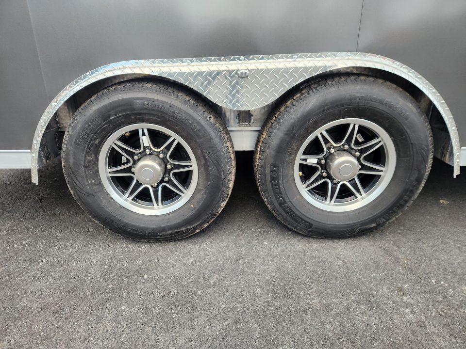 New 2026 LEGEND TRAILERS 8.5X18TVTA52 Cargo / Enclosed Trailer