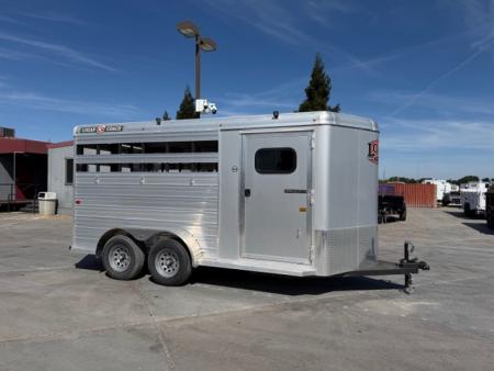 New 2026 Logan Coach BULLSEYE3BP BULLSEYE 3H BP Horse Trailer