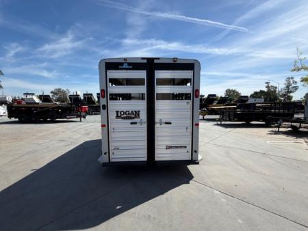 New 2026 Logan Coach BULLSEYE3BP BULLSEYE 3H BP Horse Trailer