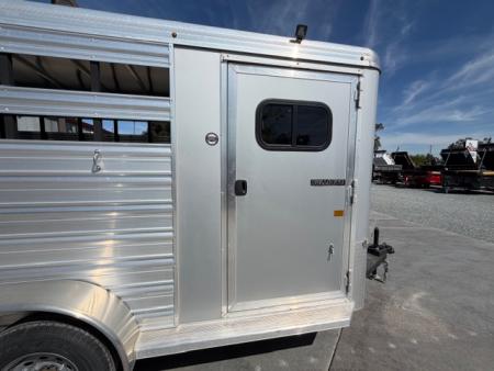 New 2026 Logan Coach BULLSEYE3BP BULLSEYE 3H BP Horse Trailer