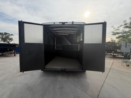 New 2026 Logan Coach BULLSEYE2BP BULLSEYE 2H BP Horse Trailer