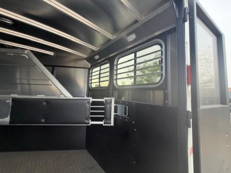 New 2026 Logan Coach BULLSEYE2BP BULLSEYE 2H BP Horse Trailer