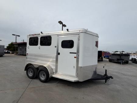 New 2026 Logan Coach BULLSEYE2BP BULLSEYE 2H BP Horse Trailer