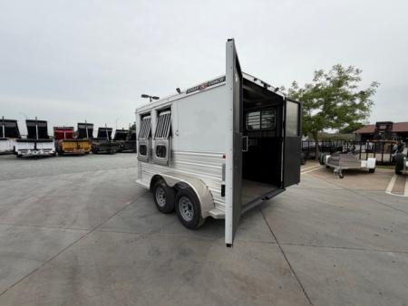 New 2026 Logan Coach BULLSEYE2BP BULLSEYE 2H BP Horse Trailer
