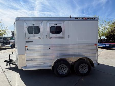 New 2026 Logan Coach BULLSEYE2BP BULLSEYE 2H BP Horse Trailer