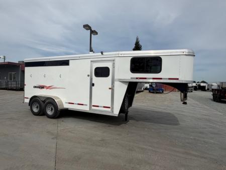 New 2026 Logan Coach CROSSFIRE3GN CROSSFIRE 3 HORSE GN Horse Trailer