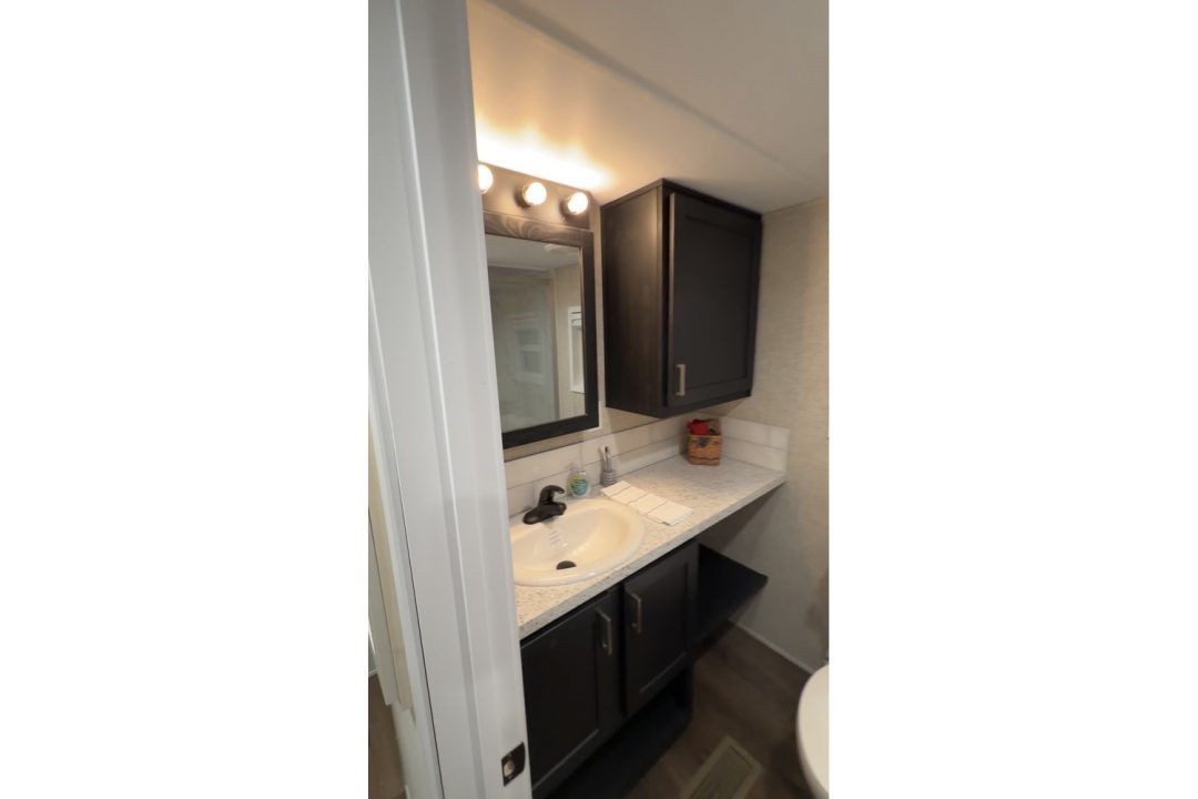 New 2026 Cavco Country Manor - 100188 - One Bedroom - Lofted Park-Model