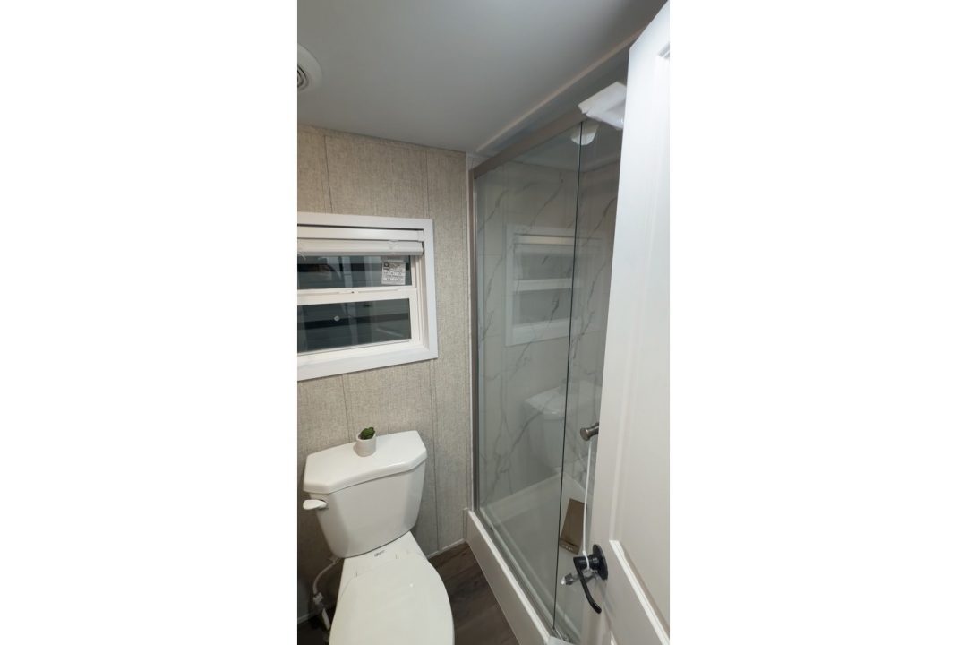 New 2026 Cavco Country Manor - 100188 - One Bedroom - Lofted Park-Model