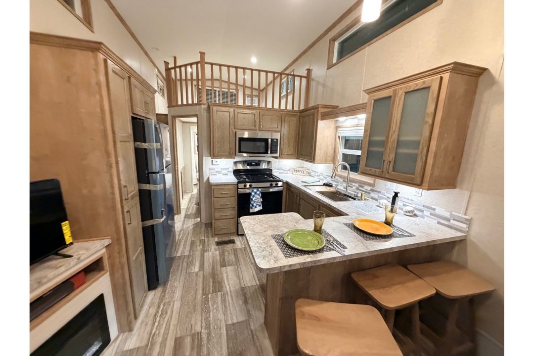 New 2026 Canterbury P38-2BBKL-SL - Lofted