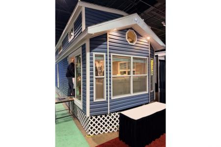 New 2026 Canterbury P38-EIKTL-SL - Lofted Park-Model