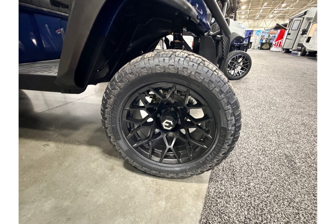 New 2026 Venom EV STRIKE 6-SEATER LIFTED - METALLIC BLUE