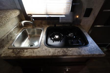 Used 2017 Exiss Trailers 4 Horse LQ Trailer