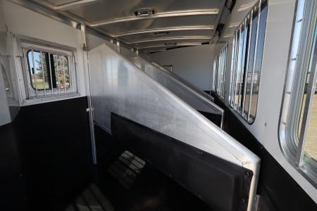 Used 2017 Exiss Trailers 4 Horse LQ Trailer